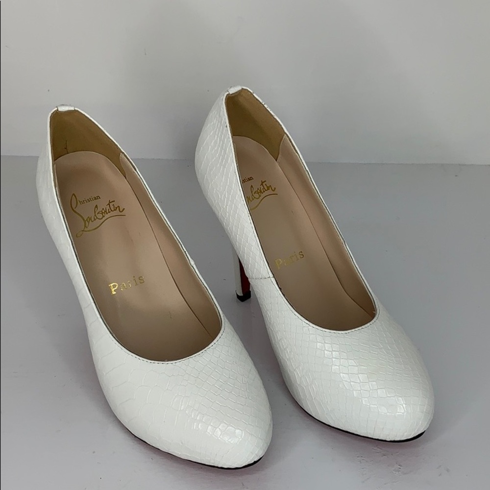 Christian louboutin white Heels Size 7